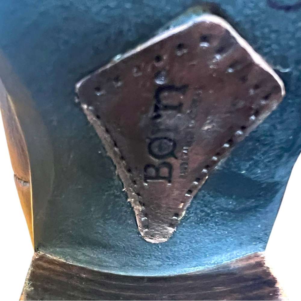 Born Brown Leather Boots with Block Heel 7.5 size stretch calf excellent condit - Picture 11 of 12